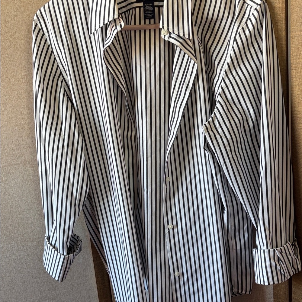 FINAL MARKDOWN Chaps Striped Women's blouse xl
